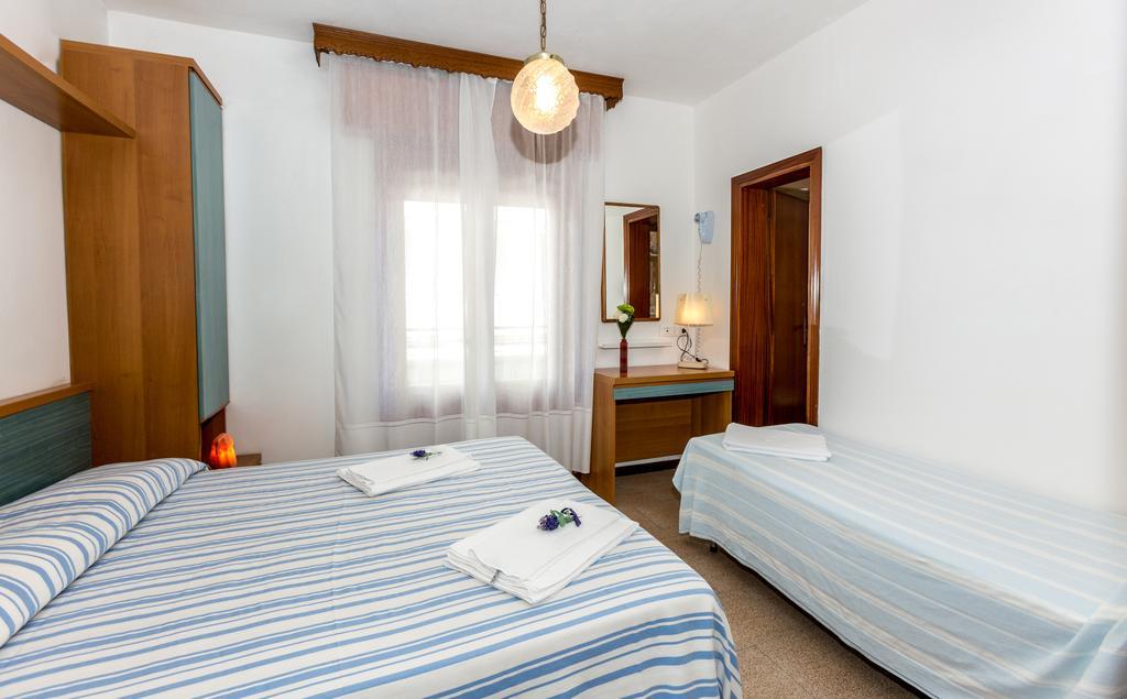 Hotel Saturno リド・ディ・イエゾロ エクステリア 写真